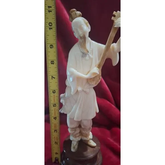 Alabaster Figure Oriental Man w/Instrument- Alabastros Martisa Sl, Spain- Wow!